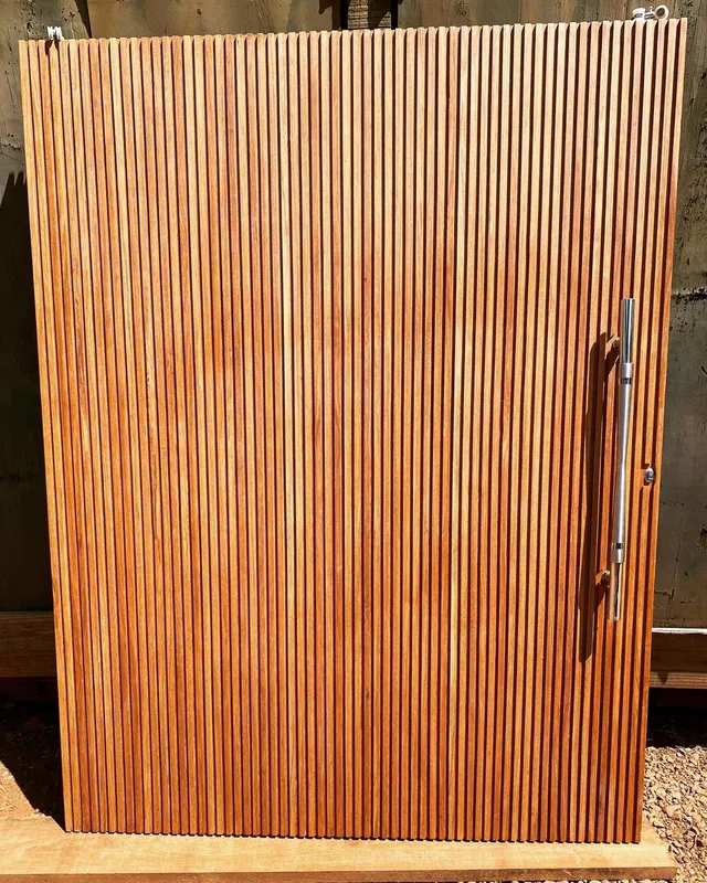 Porta Moldurada Ipê Champagne