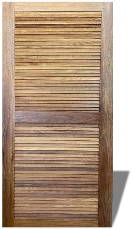 Veneziana (Cumarú Extra) — Portas de Madeira Wood Fort